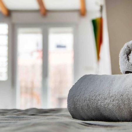 Estudio Para Parejas Con Terraza En La Playa Valencia Eksteriør bilde
