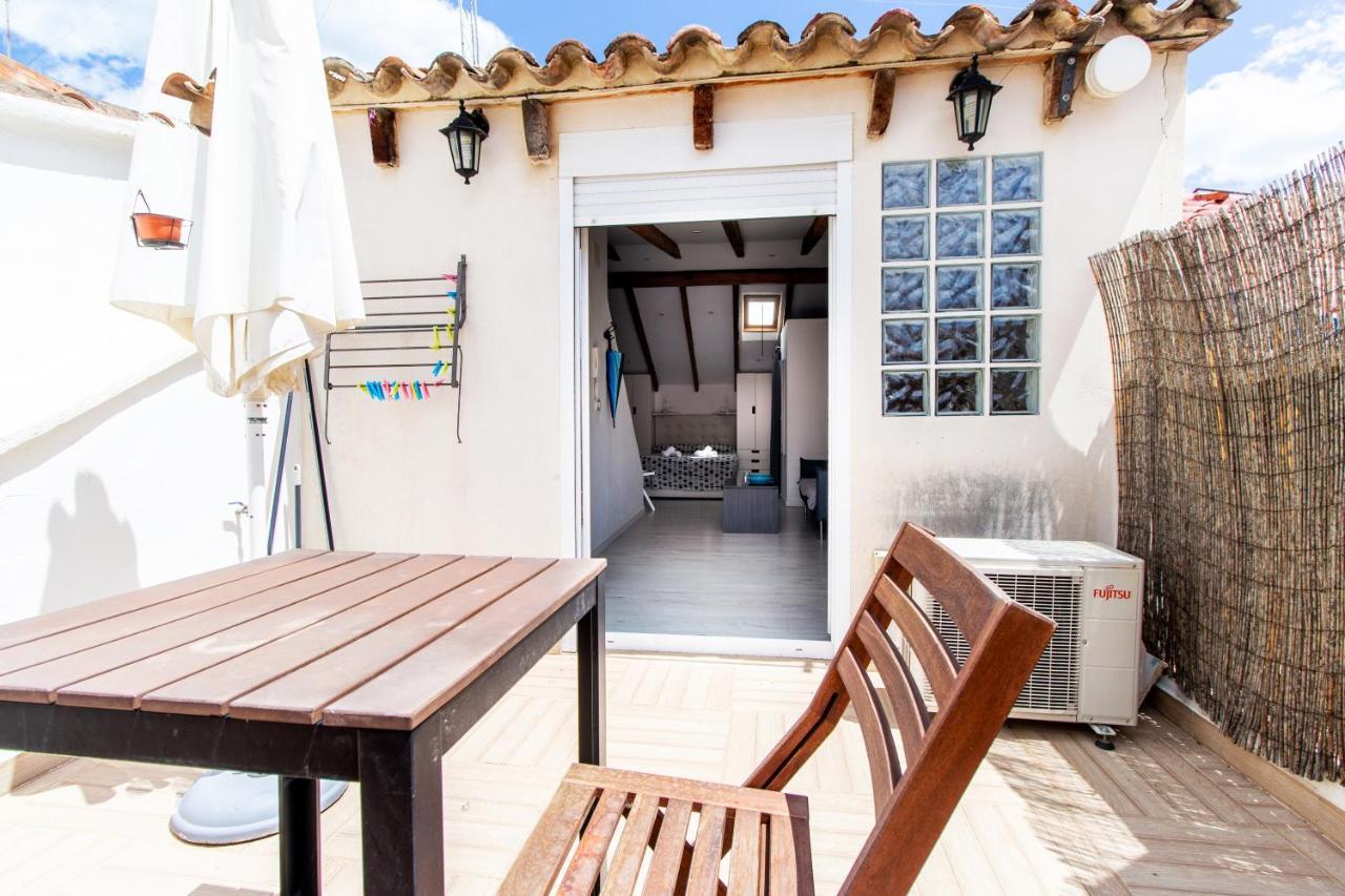Estudio Para Parejas Con Terraza En La Playa Valencia Eksteriør bilde