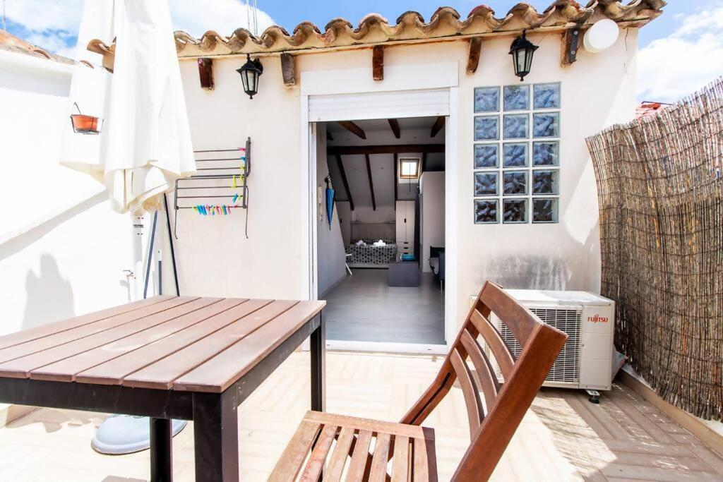 Estudio Para Parejas Con Terraza En La Playa Valencia Eksteriør bilde