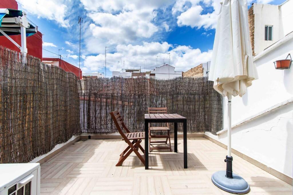 Estudio Para Parejas Con Terraza En La Playa Valencia Eksteriør bilde